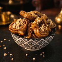 شباكية ملكية باللوز